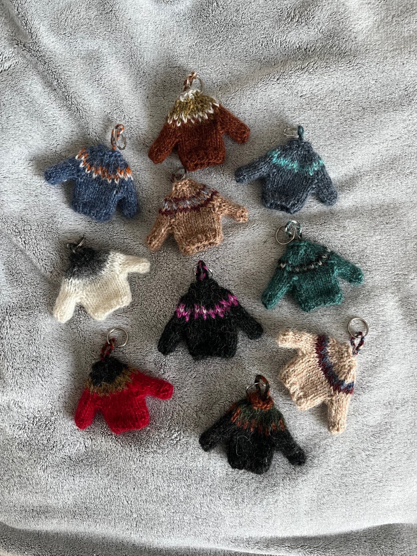 Tiny Lopapeysa Knitting Pattern