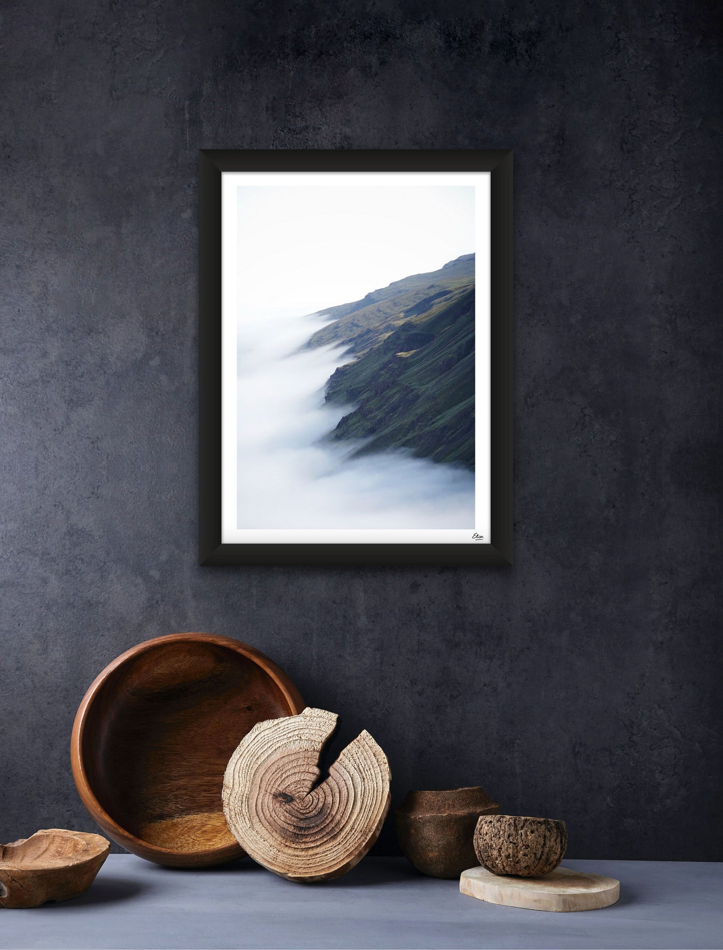 When the mist meets the mountains