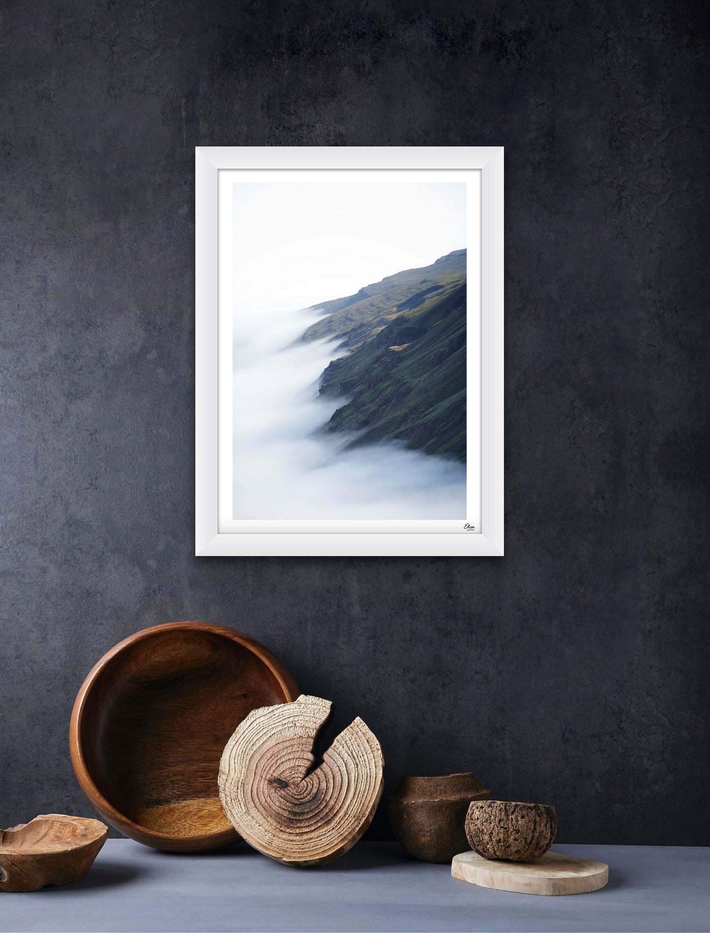 When the mist meets the mountains