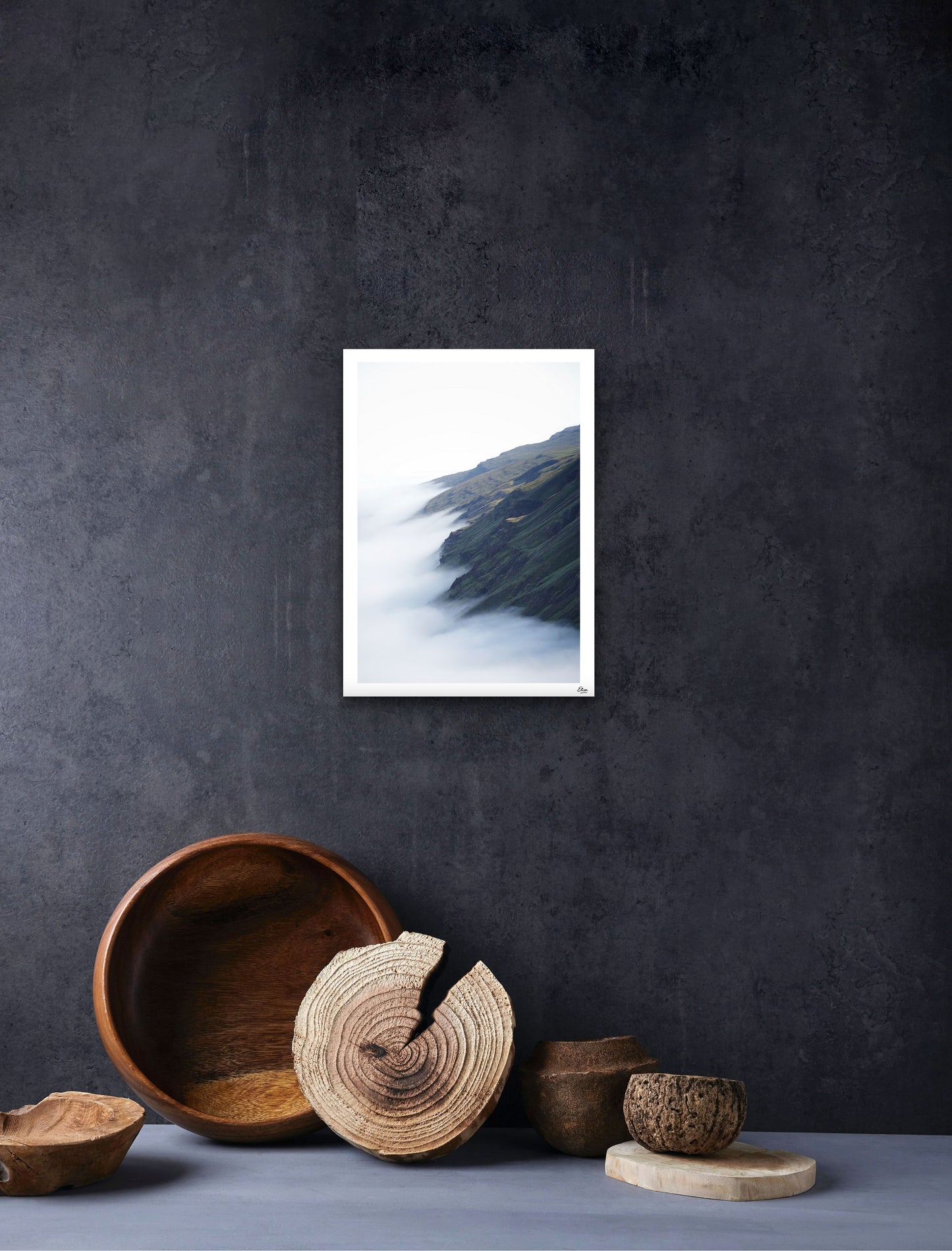 When the mist meets the mountains